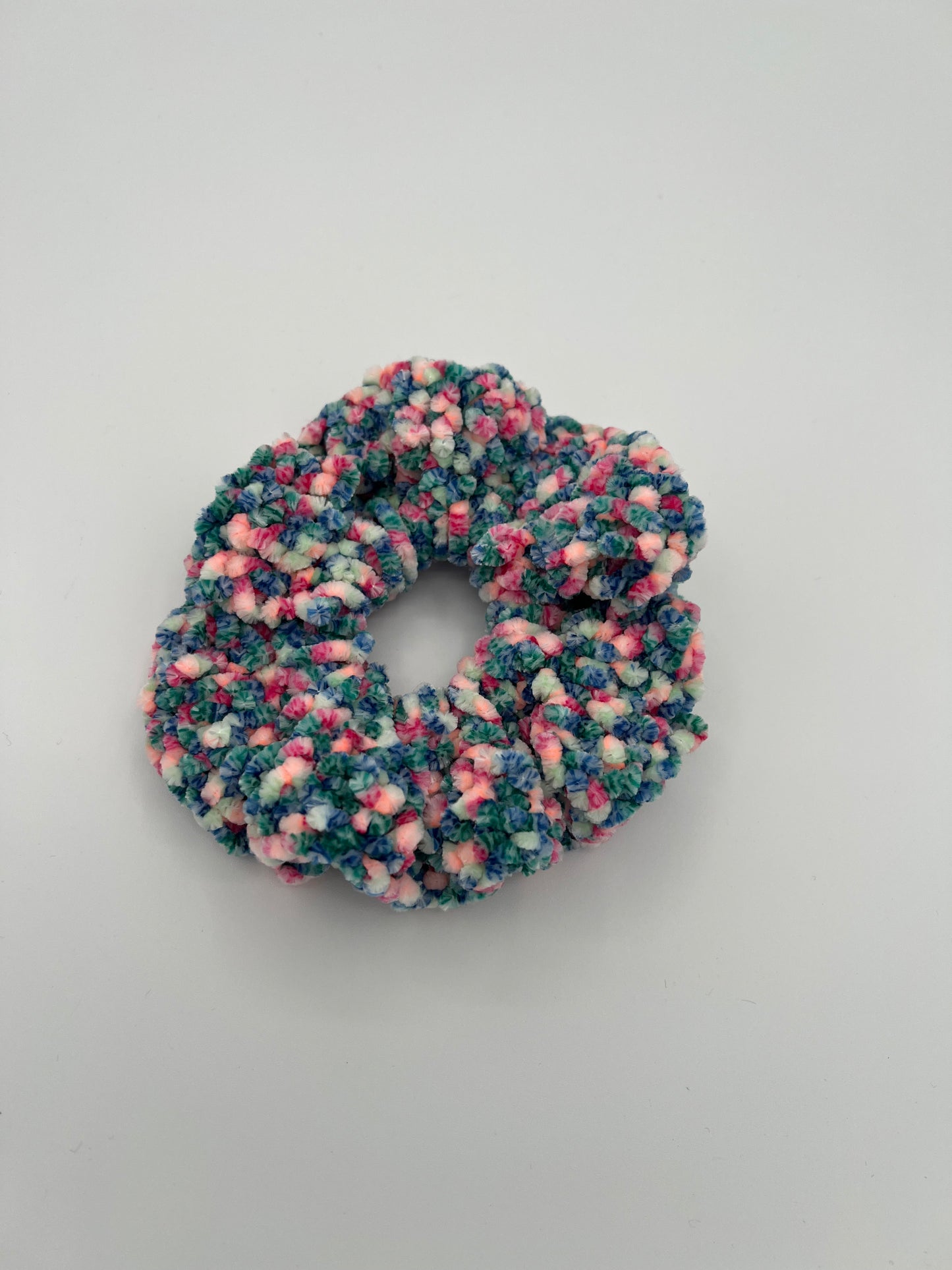 D.PUIN Handmade Crochet Scrunchie