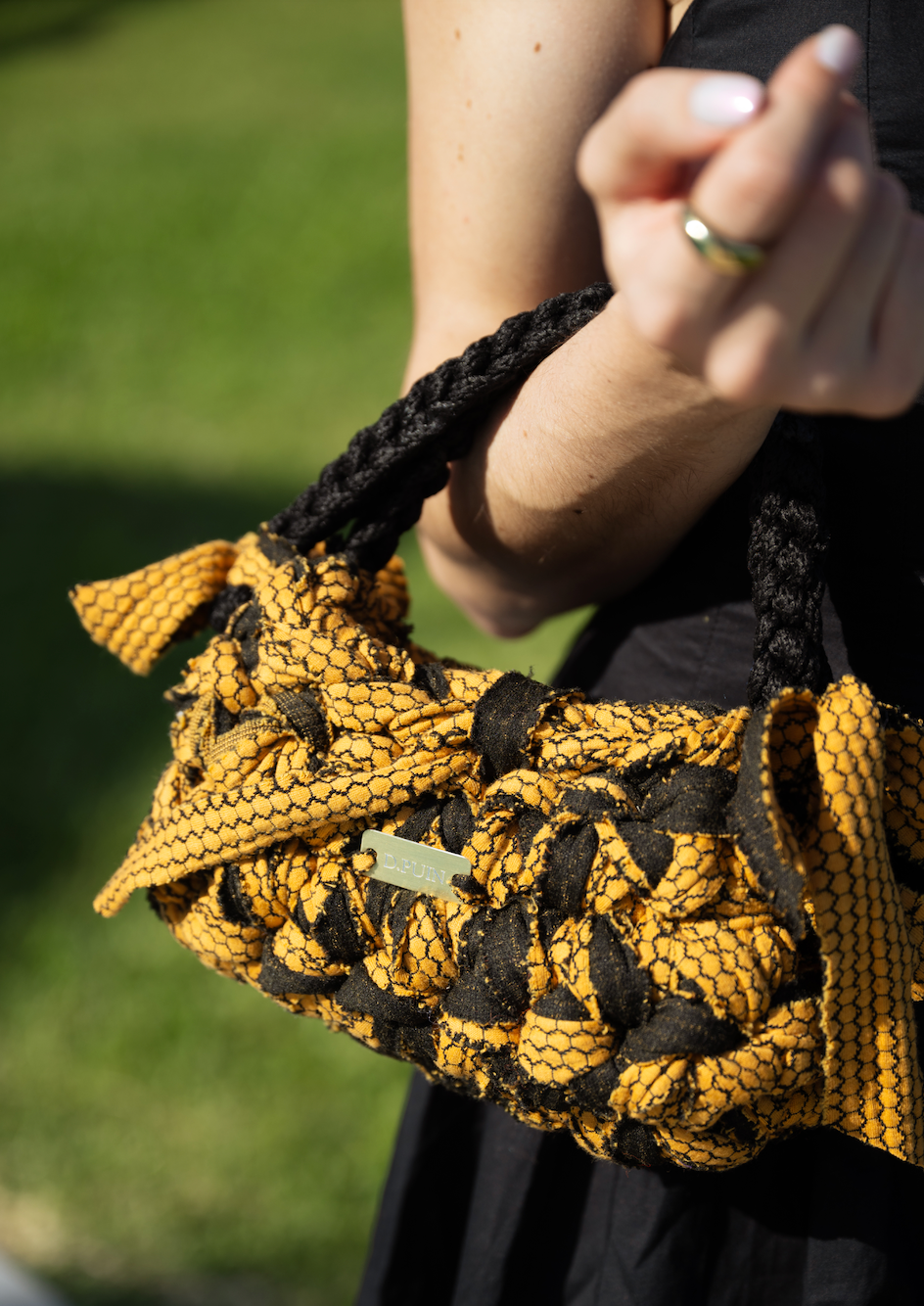 D.PUIN Handmade Crochet Bag – Bermuda Honey