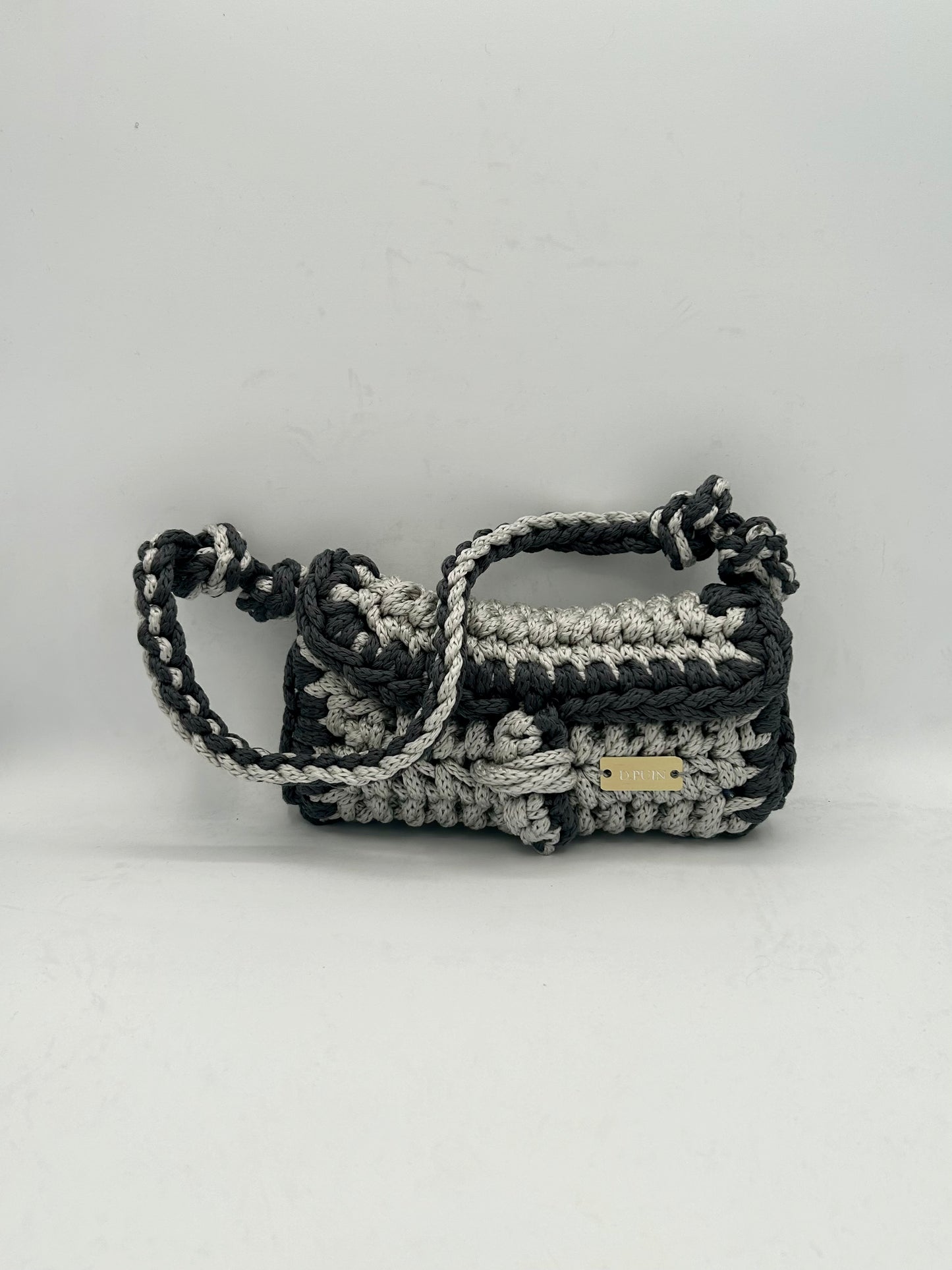 D.PUIN Handmade Crochet Bag – Silver Shore