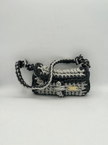 D.PUIN Handmade Crochet Bag – Silver Shore
