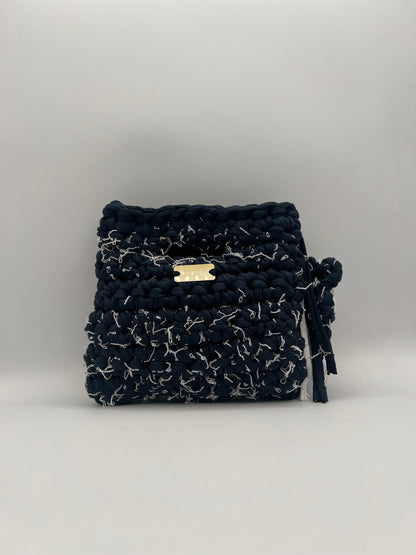 D.PUIN Handmade Crochet Bag – Petite Noir Daisy