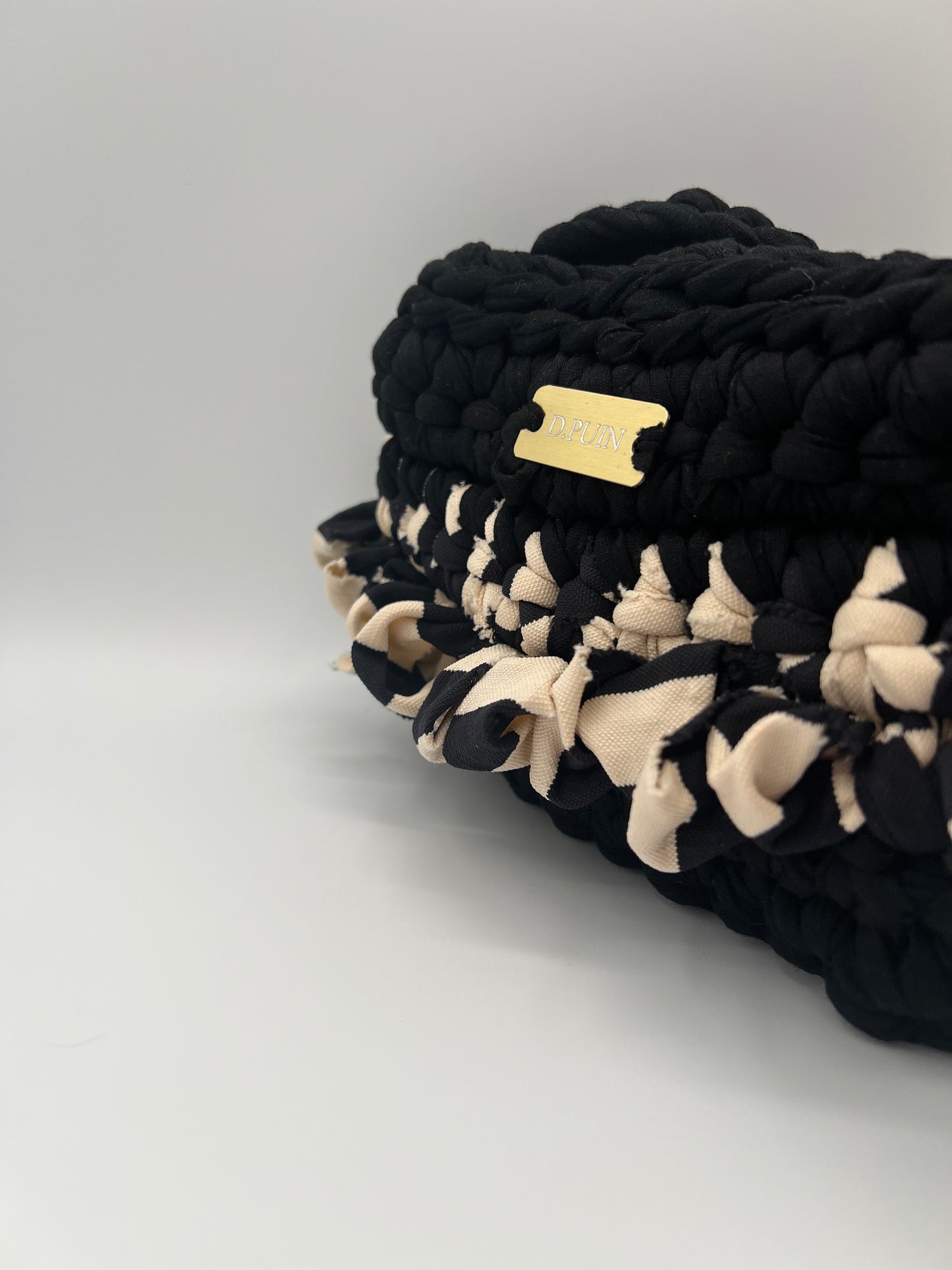 D.PUIN Handmade Crochet Bag – Sand & Shadow