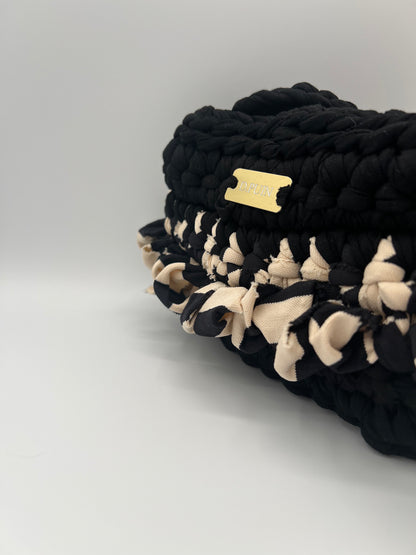 D.PUIN Handmade Crochet Bag – Sand & Shadow
