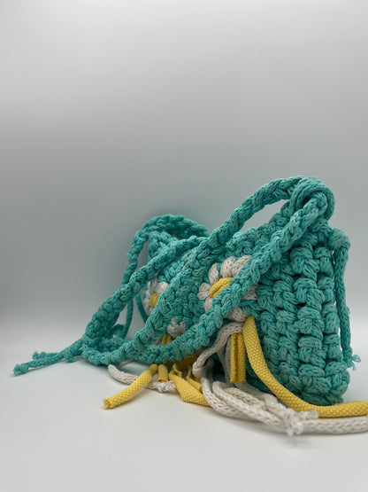 D.PUIN Handmade Crochet Bag – Daisies Bloom