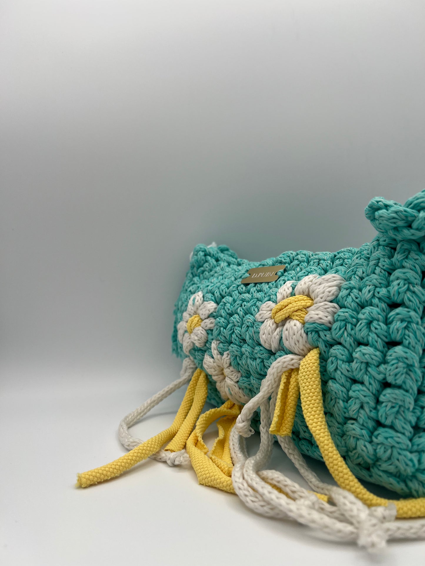 D.PUIN Handmade Crochet Bag – Daisies Bloom