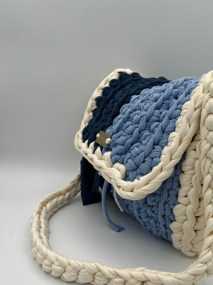 D.PUIN Handmade Crochet Bag – St. George’s Blend