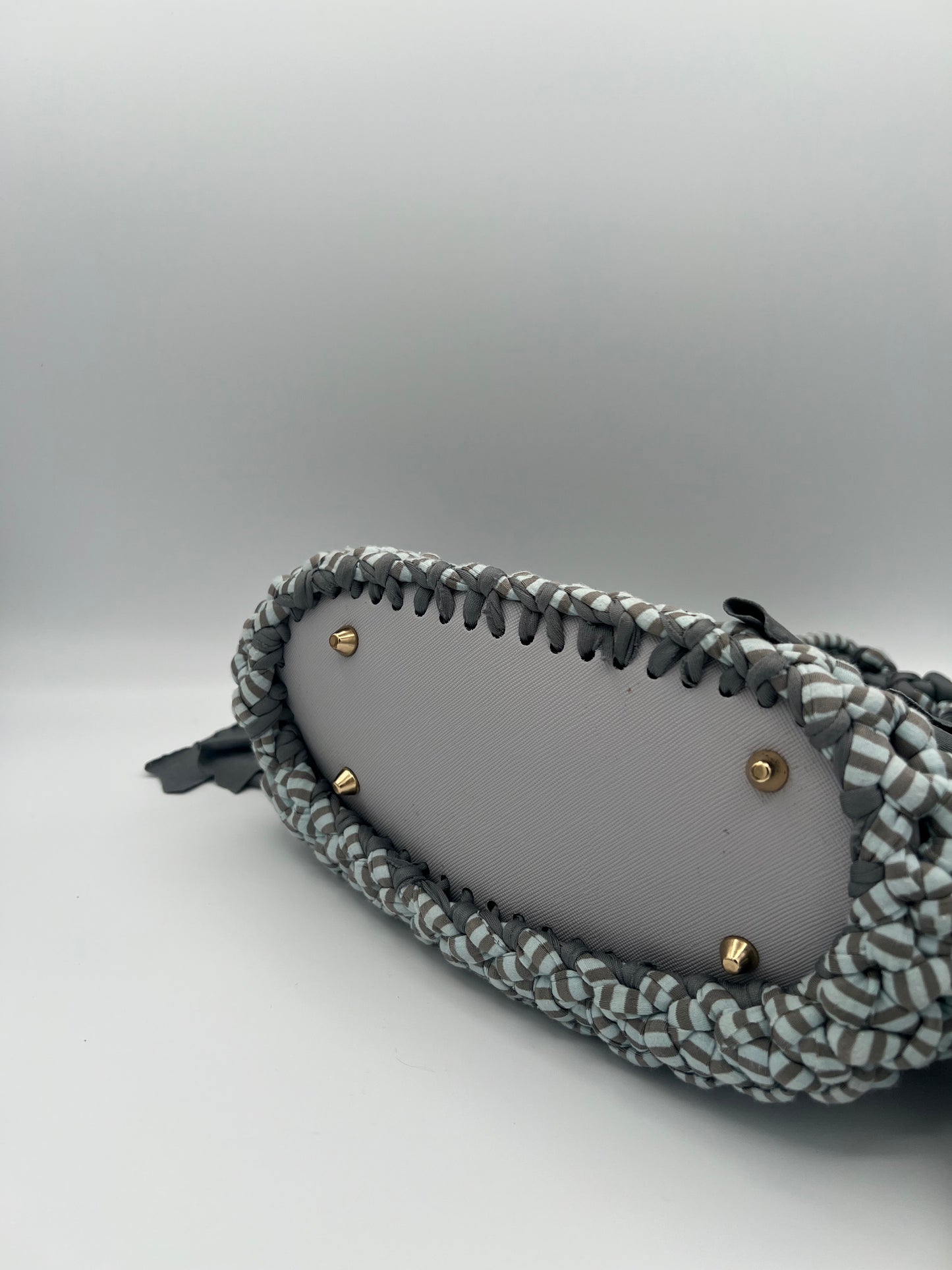 D.PUIN Handmade Crochet Bag – Grey Striped Top