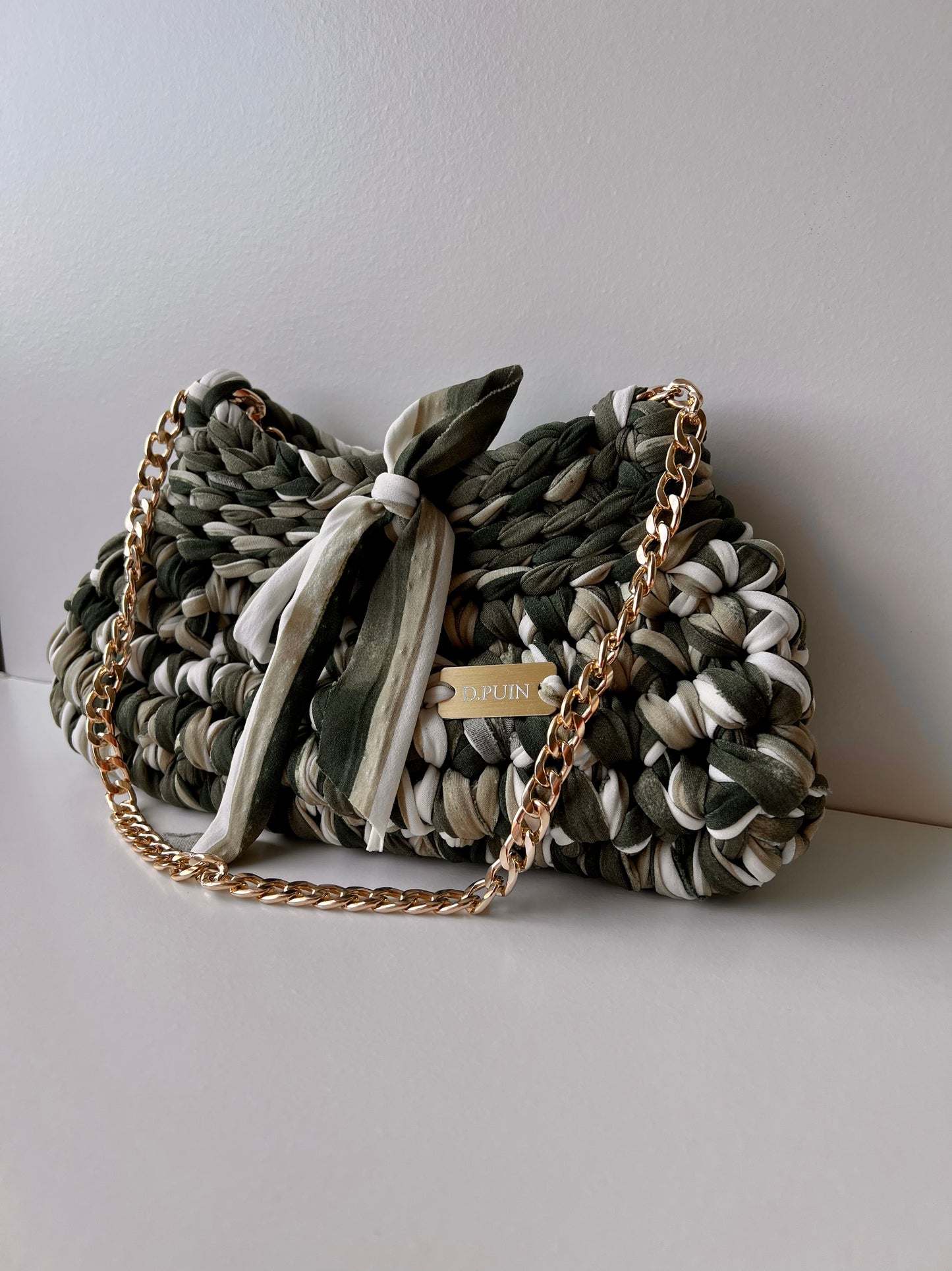 Green and White Detail Shoulder Bag