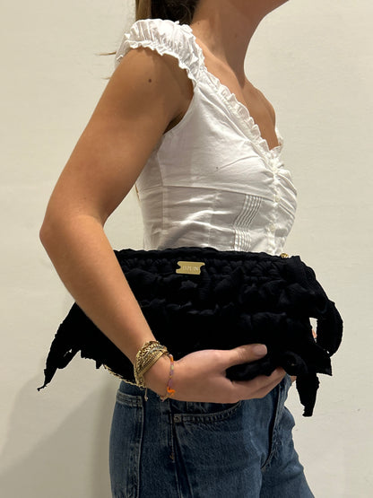 D.PUIN Handmade Crochet Bag – Midnight Ruffle